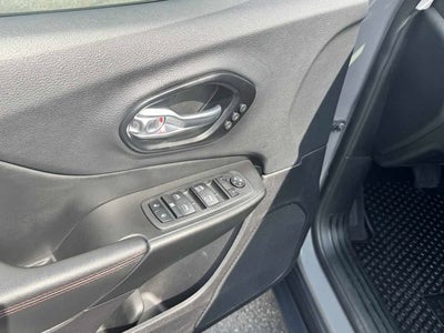 2023 Jeep Cherokee Trailhawk