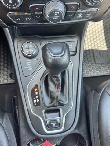 2023 Jeep Cherokee Trailhawk