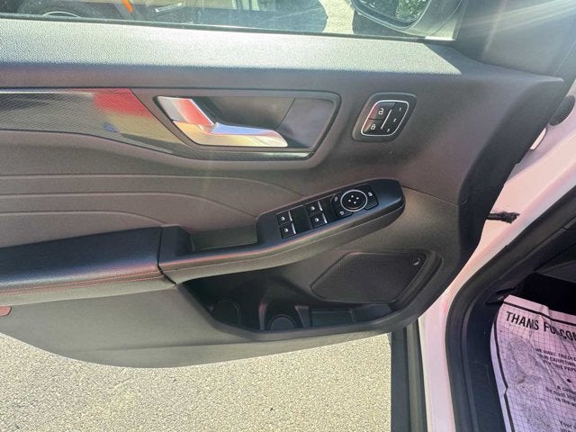 2023 Ford Escape ST-Line Elite