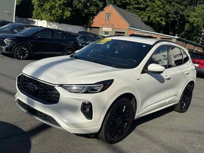 2023 Ford Escape ST-Line Elite