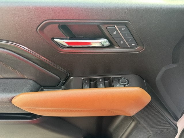 2024 GMC Canyon 4WD AT4