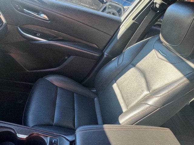 2021 Cadillac XT4 AWD Sport