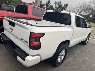 2024 Nissan Frontier SV