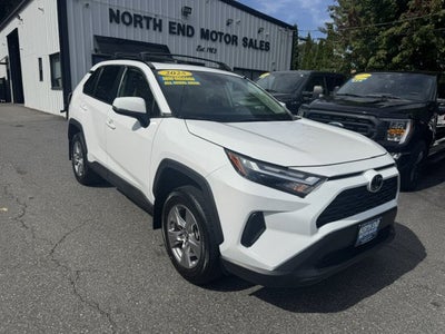 2025 Toyota RAV4 XLE