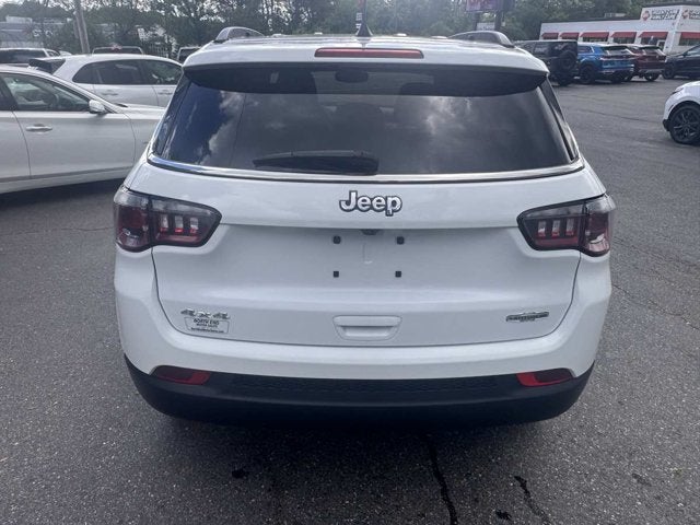 2023 Jeep Compass Latitude Lux