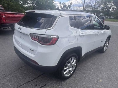 2023 Jeep Compass Latitude Lux