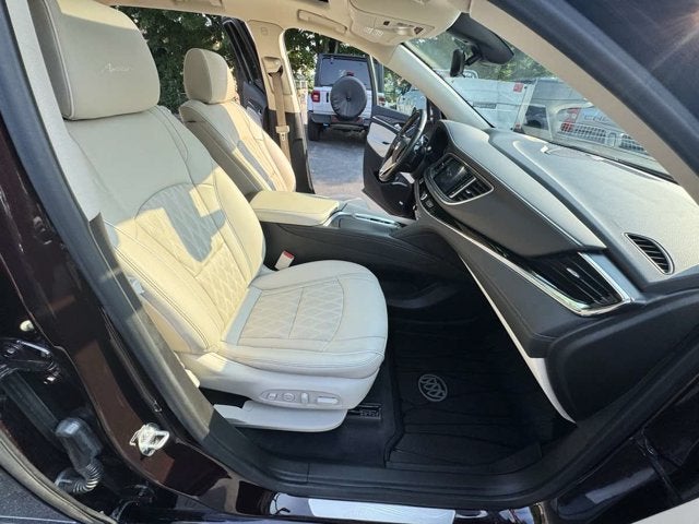 2022 Buick Enclave Avenir
