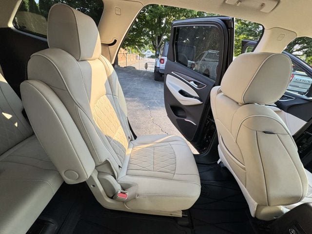 2022 Buick Enclave Avenir
