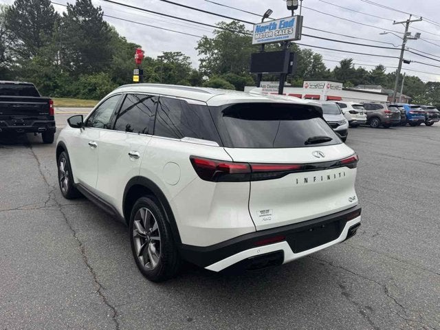 2023 INFINITI QX60 LUXE