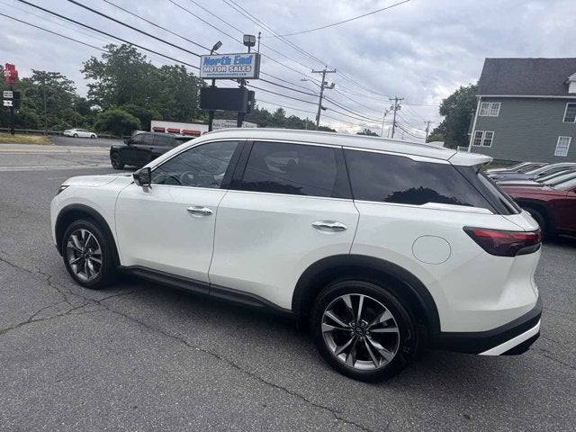 2023 INFINITI QX60 LUXE