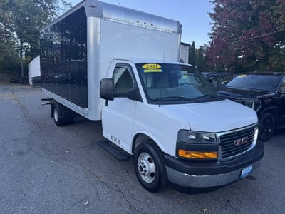 2021 GMC Savana Commercial Cutaway Van 177"