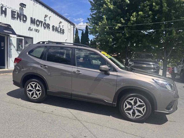 2024 Subaru Forester Premium