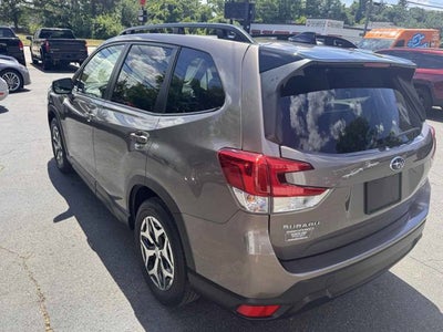 2024 Subaru Forester Premium