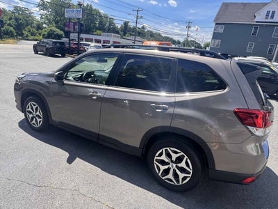2024 Subaru Forester Premium